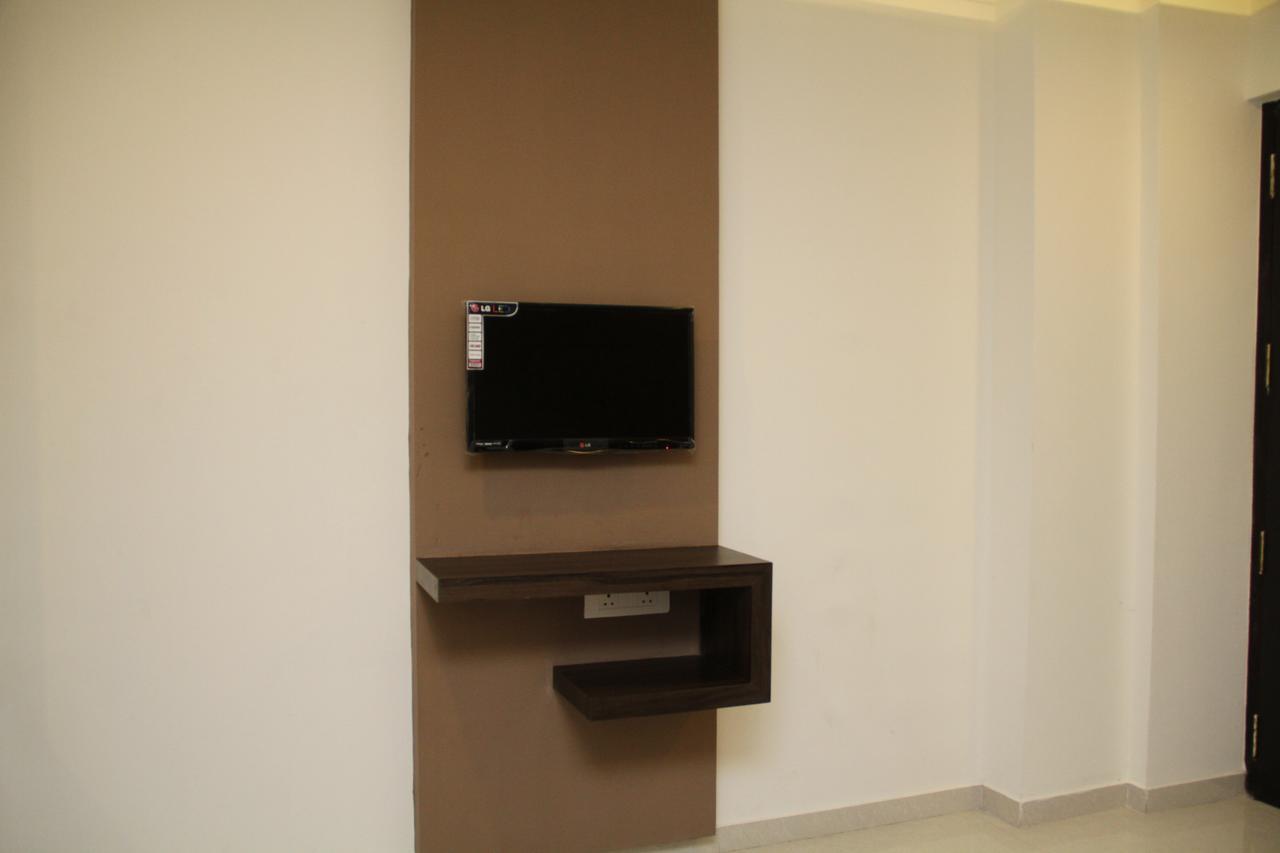 Sugam Hotel Pvt Ltd โคอิมบาทอร์ ภายนอก รูปภาพ